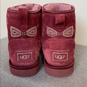 UGG Swarovski Crystal Bow Classic Mini Boots
